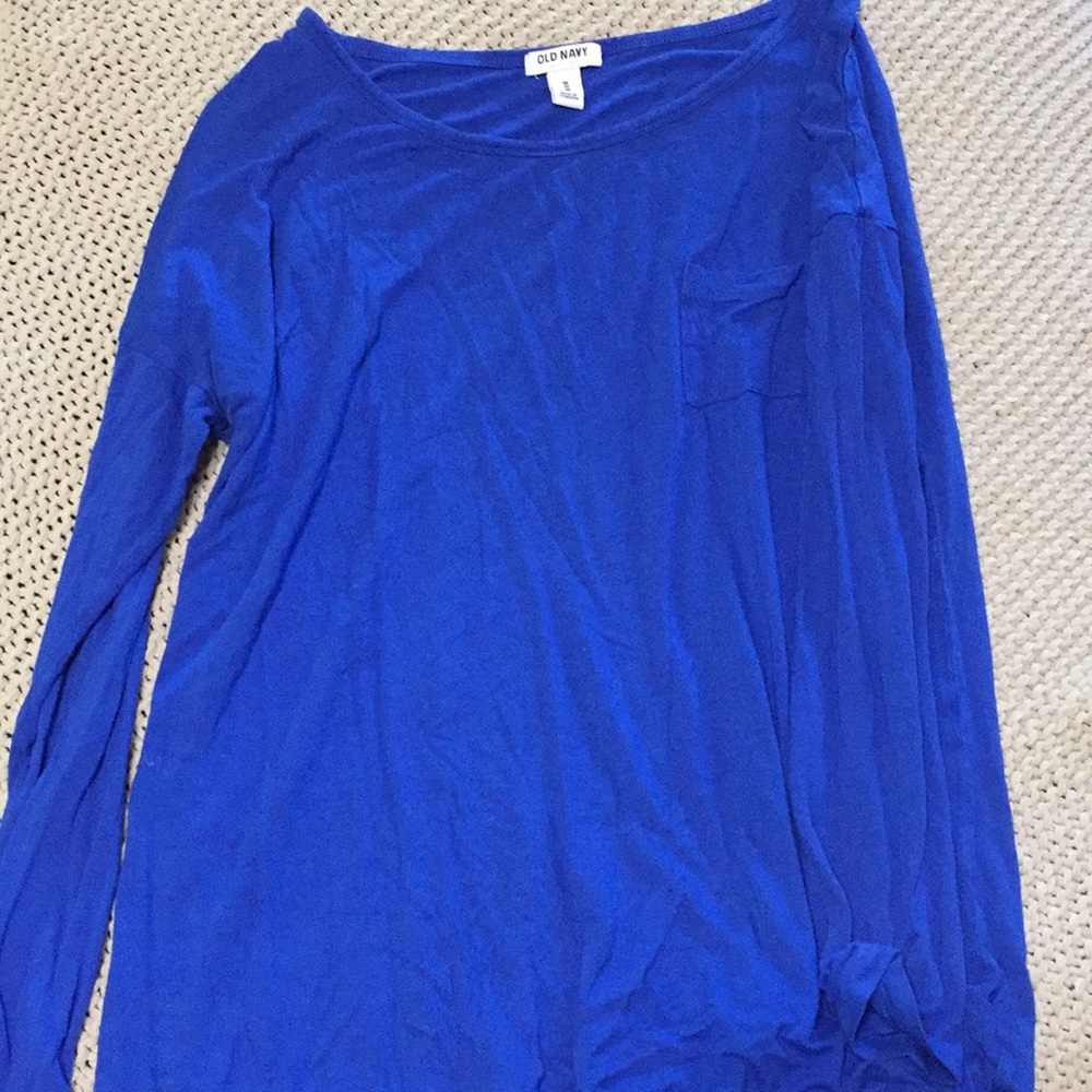 Women’s blue long sleeve tee, size medium.